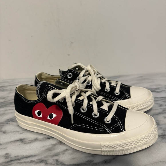 Converse All Stars Other - Comme Des Garcons PLAY
x Converse Unisex Chuck Taylor Lace Up Sneakers M7 W9 NEW